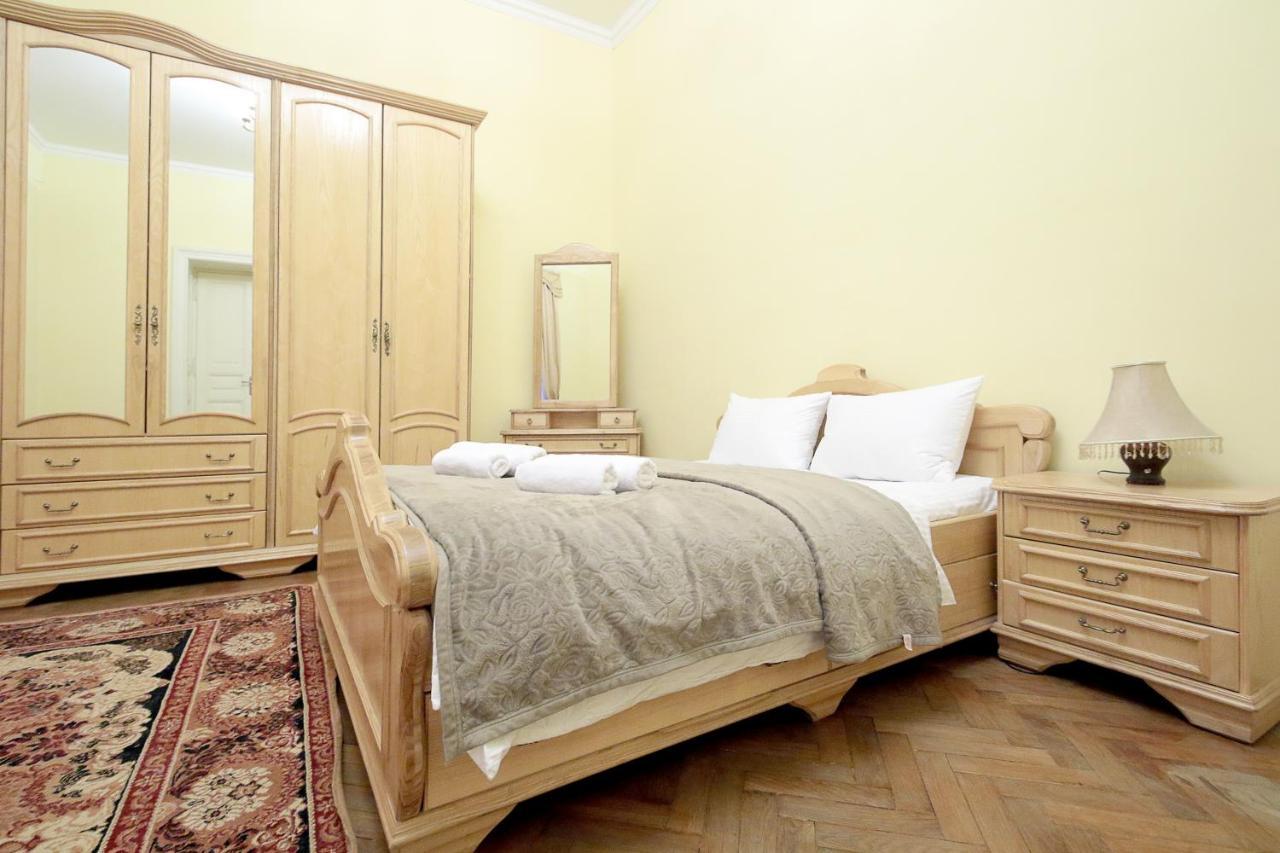 Pro Apartments 12213 Lviv Eksteriør bilde