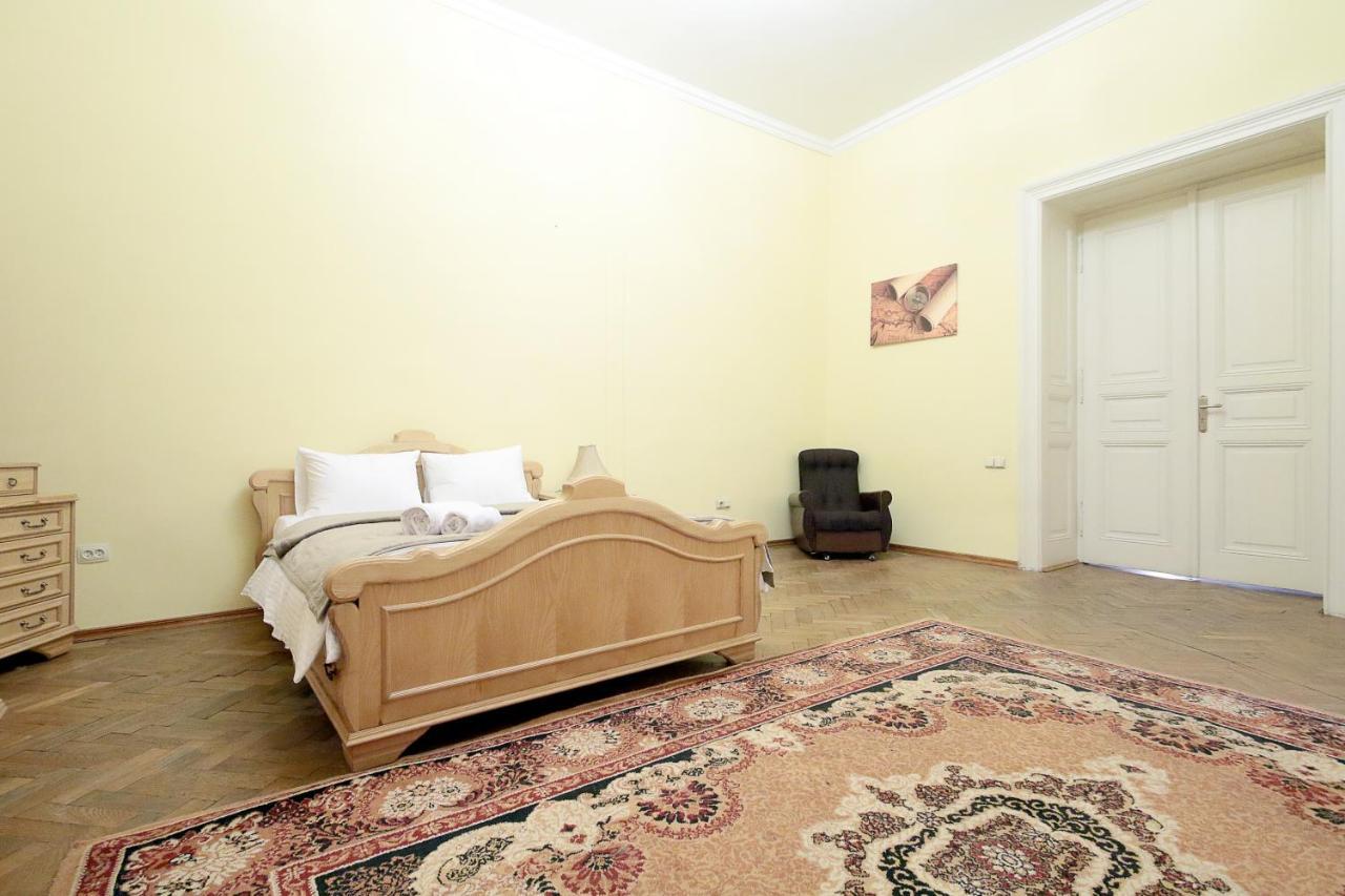 Pro Apartments 12213 Lviv Eksteriør bilde