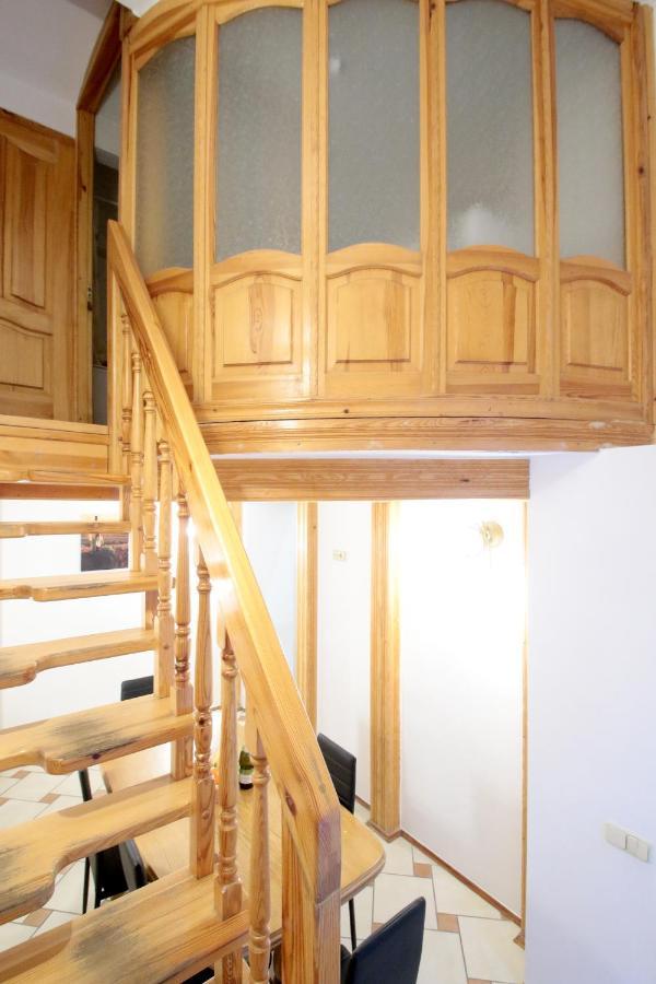 Pro Apartments 12213 Lviv Eksteriør bilde